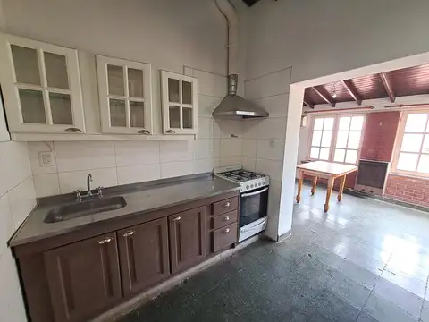 Casa en Venta en Coronel Dorrego, USD 88.000