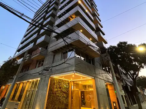 DOS DORM. DOS BALCONES. SEMI ESTRENAR. AL FRENTE. QUINCHO. EXCELENTES VISTAS.