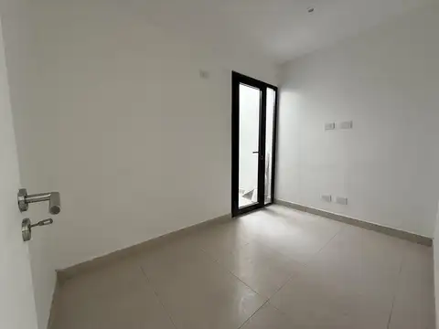 Oficina en Alquiler al Noreste
