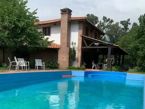 Quinta en Venta de 2 dormitorios