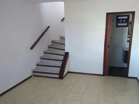 Casa en Venta en Bernal, USD 145.000