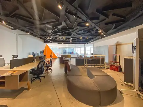 Importante local en venta frente al rio - Puerto Norte - Rosario