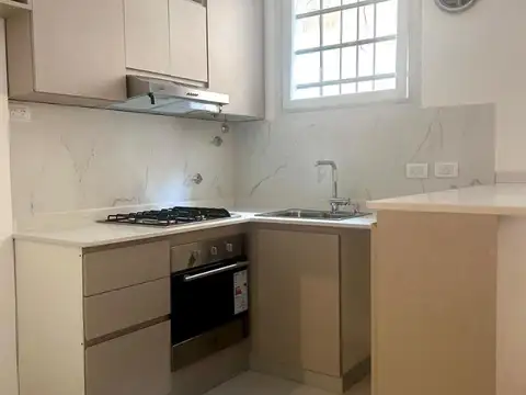 Depto Tipo Casa en Venta al Este