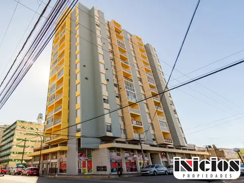 Hermoso Departamento Amplio y Luminoso - C1033