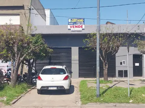 Galpon en Venta en Loma Hermosa, USD 180.000