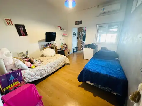 Depto Tipo Casa 6 ambientes con 1 baño