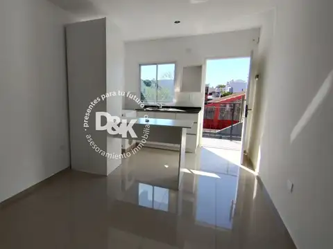 Monoambiente en venta planta baja en complejo a estrenar