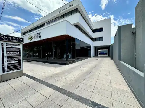 Avenida Rafael Núñez 3600