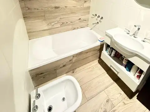 Departamento en Venta con 1 cochera