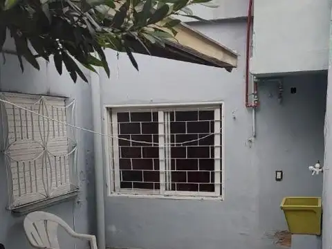 Depto Tipo Casa en Venta de 2 ambientes