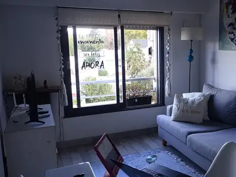 Florida, Lindísimo dos ambientes amoblado con cochera