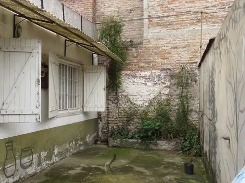 Depto Tipo Casa en Venta de 2 ambientes