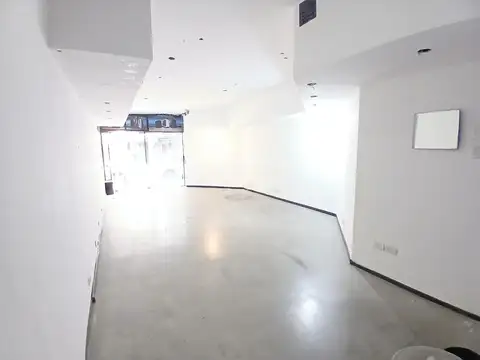 Local en Alquiler en Recoleta, $ 1.500.000