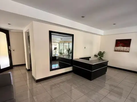 Quintana 100, Piso 6