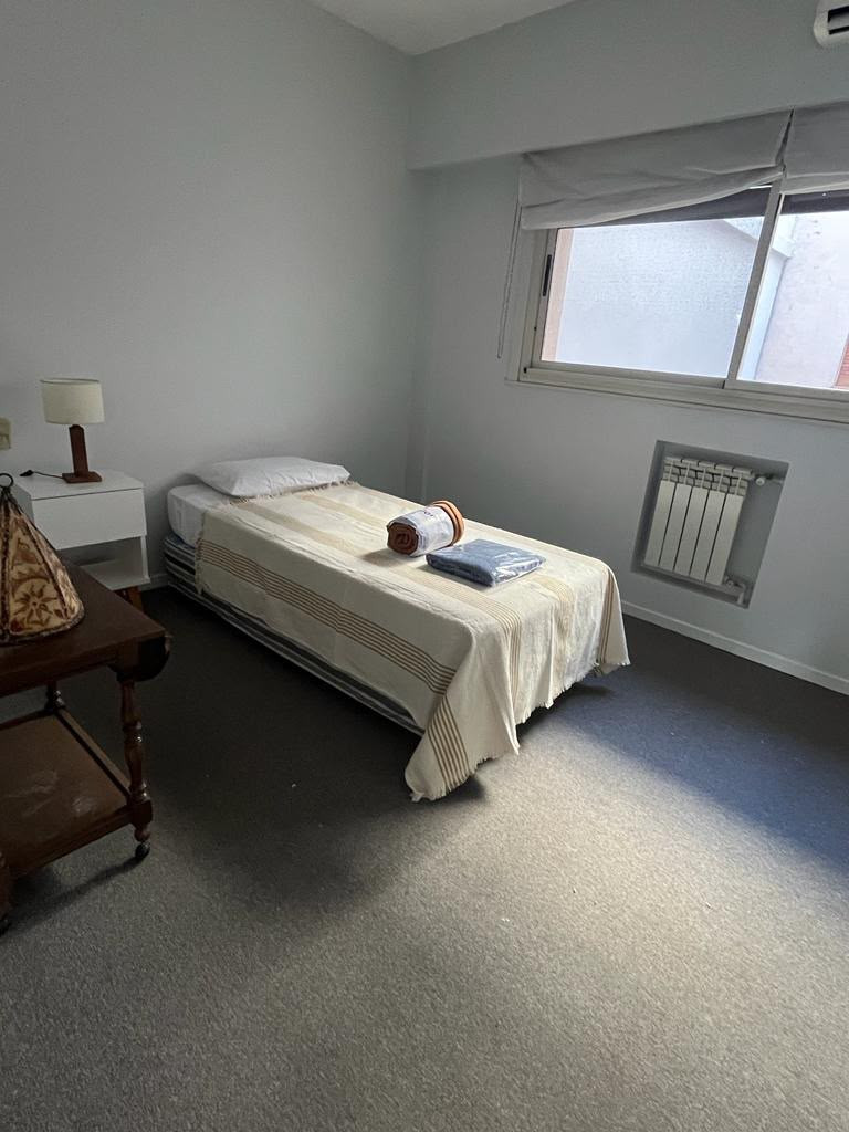Departamento 4 ambientes con 2 baños