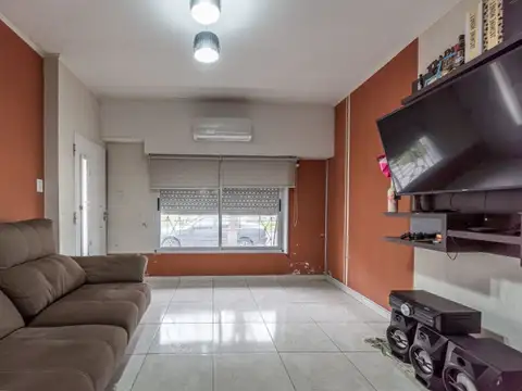 Depto Tipo Casa en Venta de 3 dormitorios