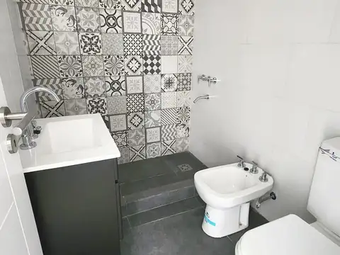 DEPARTAMENTO DE DOS AMBIENTES CON BALCON