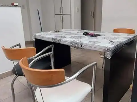 Mendoza 4500, Piso 1