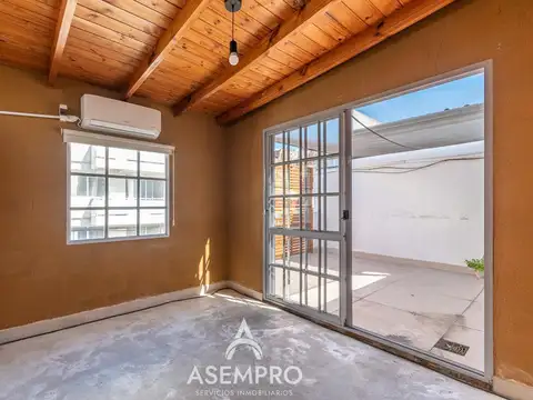 PH de 4 ambientes con quincho/playroom y terraza propia – Barrio Inglés, Caballito