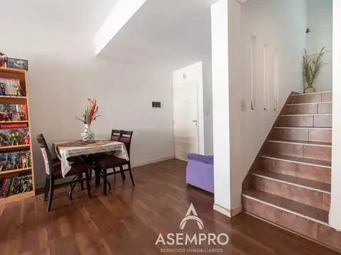 Depto Tipo Casa en Venta en Caballito, USD 220.000