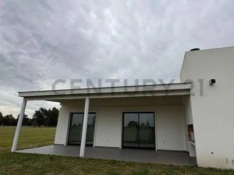Casa en Venta en Lobos, USD 148.000