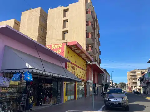 Calle 1 Bis 2400, Piso PB