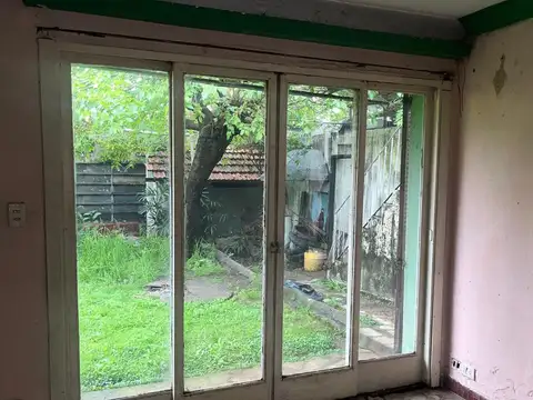 casa en venta a reciclar en Victoria