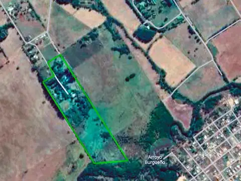 Predio en calle Víctor Maro, Escobar