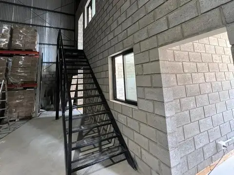 Galpon en Alquiler en Exaltacion De La Cruz, USD 4.500