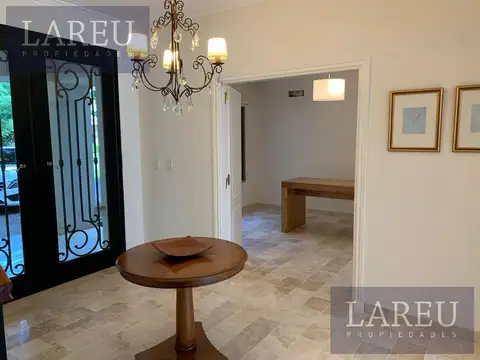 Casa en Alquiler de 5 dormitorios