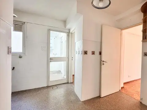 Departamento 4 ambientes con 2 baños