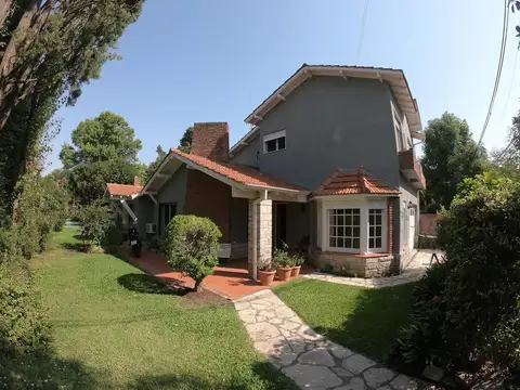 CASA EN ALQUILER EN ACASSUSO