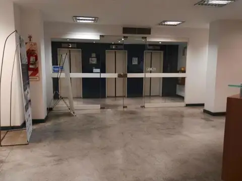 Oficina Monoambiente con 3 baños