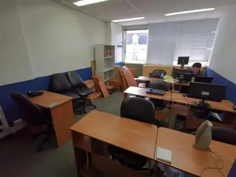 Oficina en Venta al Norte
