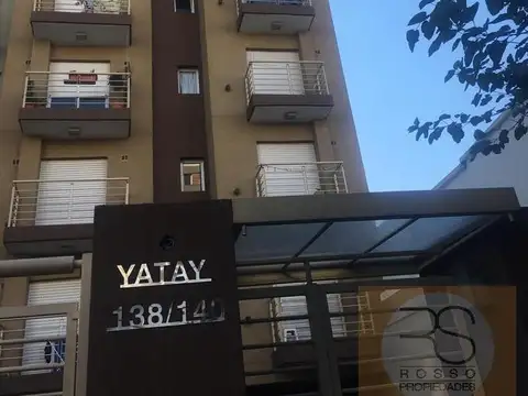 Departamento 2 Ambientes con Cochera en Venta - Morón Sur