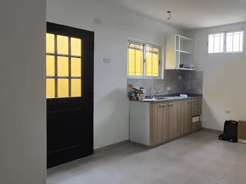 Alquiler de Departamento 2 AMBIENTES en Ciudadela, Tres de Febrero