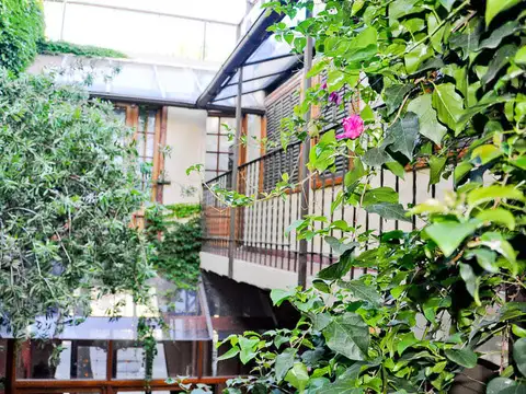 Local en Venta Via Púb.