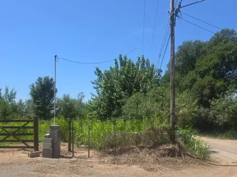 Terreno en Venta en Villa Esquiu, USD 30.000