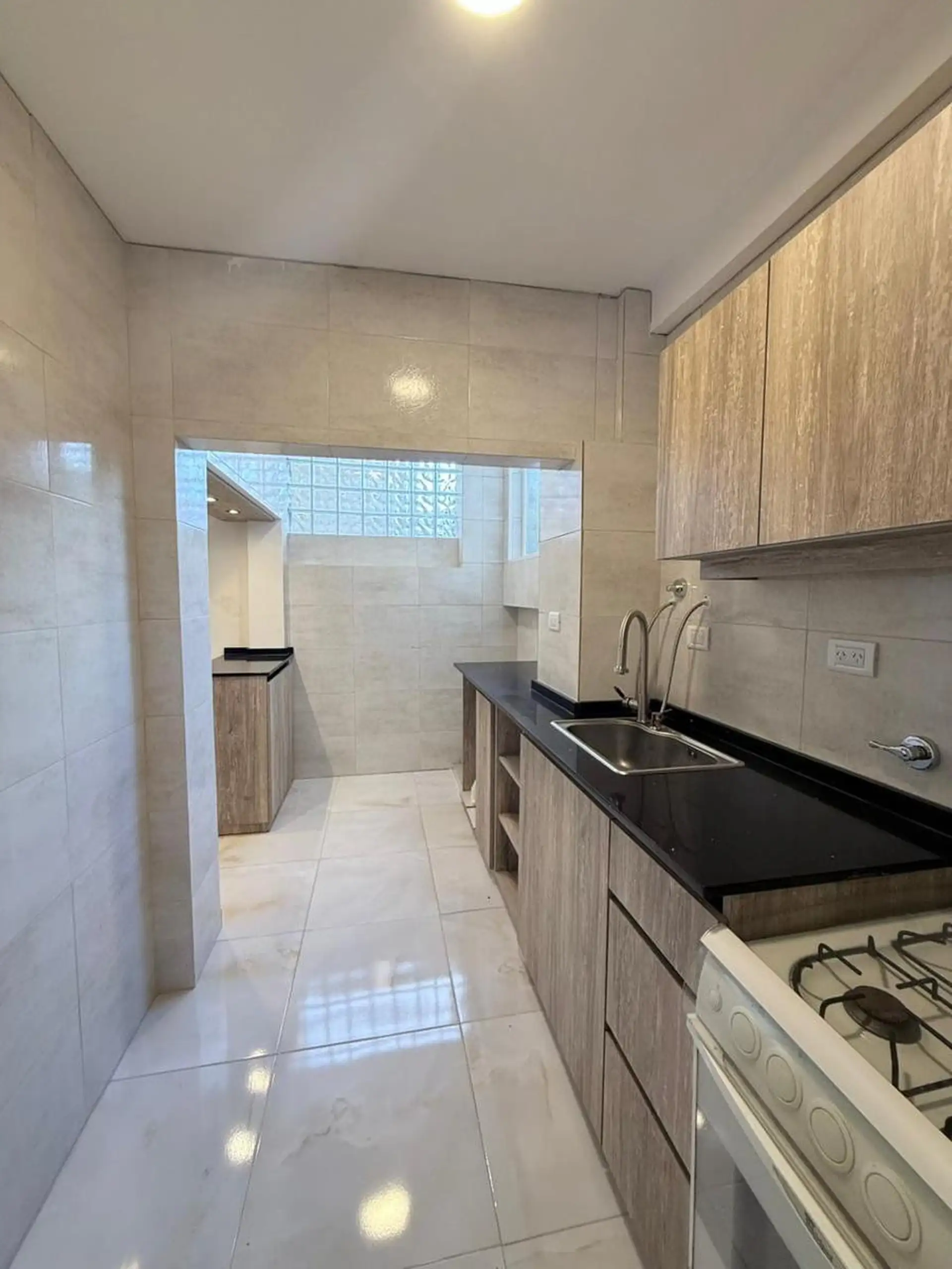 Depto 2 amb, 45m² con cochera — Chauvin
