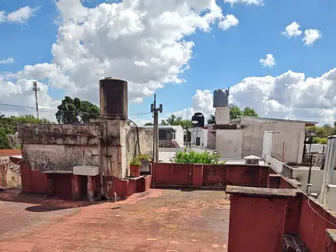 Av Nuestra Sra. DEl Rosario al 1300