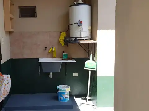 Departamento interno planta baja con patio