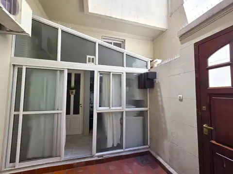 VENTA PH 2 AMBIENTES CON PATIO PROPIO - PALERMO