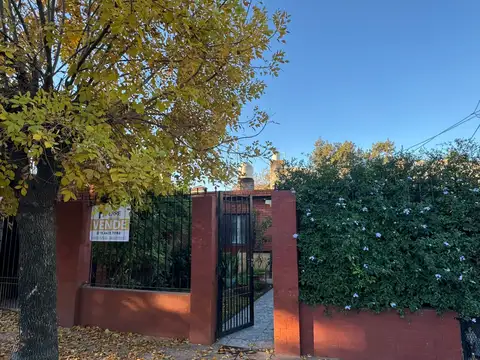 CASA EN VENTA EN JOSE C. PAZ