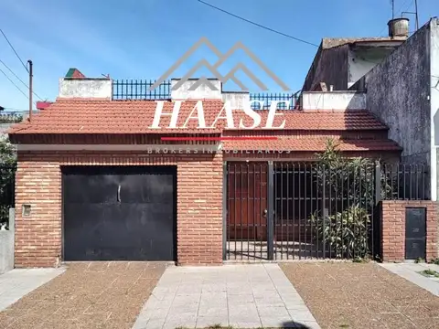 Venta Casa 4 amb patio cochera Villa Maipú San Martín