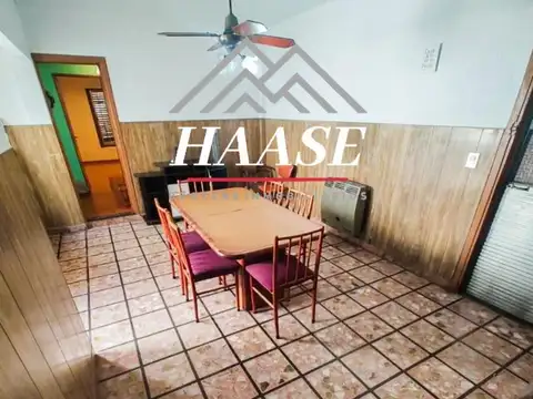 Casa en Venta con 1 cochera