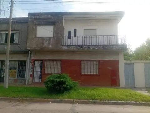 Depto Tipo Casa en Venta 35 años