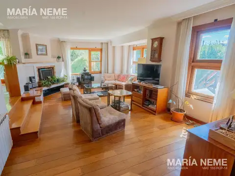 Casa en Venta barrio Belgrano Bariloche - Vista al Lago