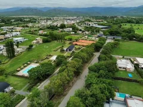Terreno en Venta en Jardines De San Lorenzo, USD 80.000