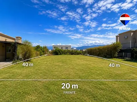 TERRENO VENTA DE 800M2 EN JARDINES DE SAN LORENZO
