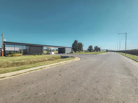 Terreno en Barrio Privado Los pasos Puentes con acceso al Jockey Club (barrio IV)
